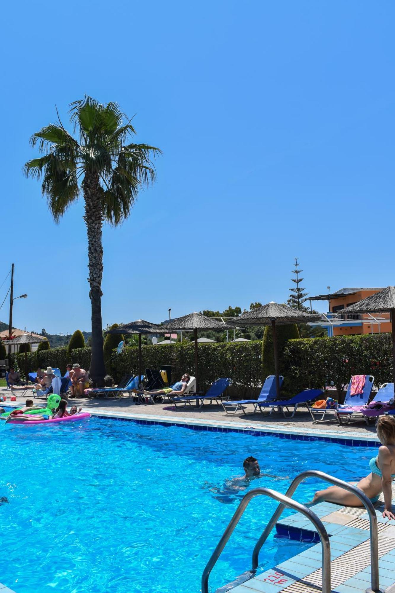 Katsaros Luxury Apts II 5 Min Walk To Beach Tsilivi  Extérieur photo